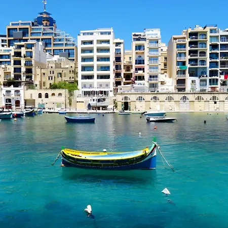Modern 2br Escape In St Julians By Buena Vista 아파트
