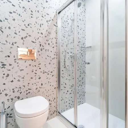 Modern 2br Escape In St Julians By Buena Vista * Saint Julian's