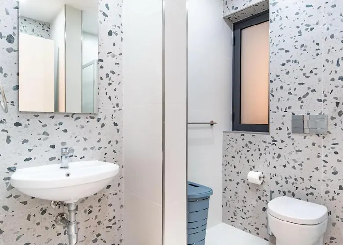 Modern 2br Escape In St Julians